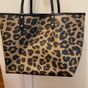 Large Coach reversible TOTE